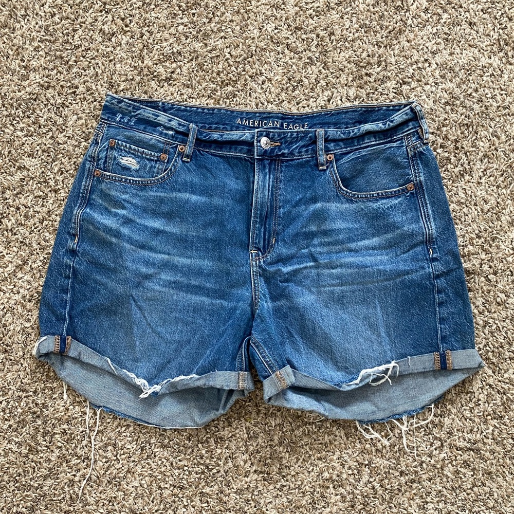 American Eagle 🦅 Shorts